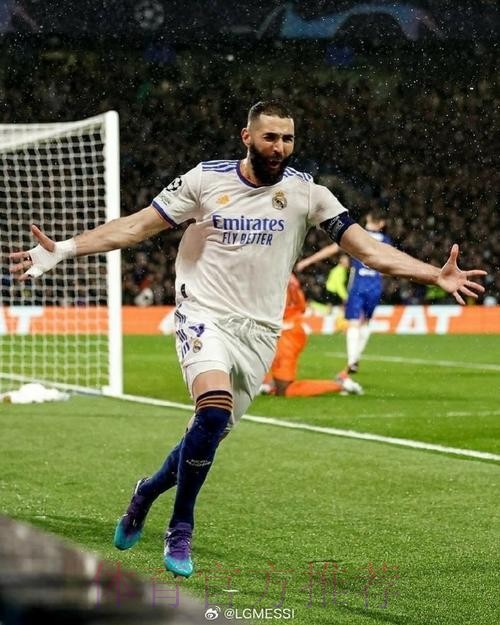 西超杯-库瓦扑点!本泽马点射 皇马点球战5-4进决赛